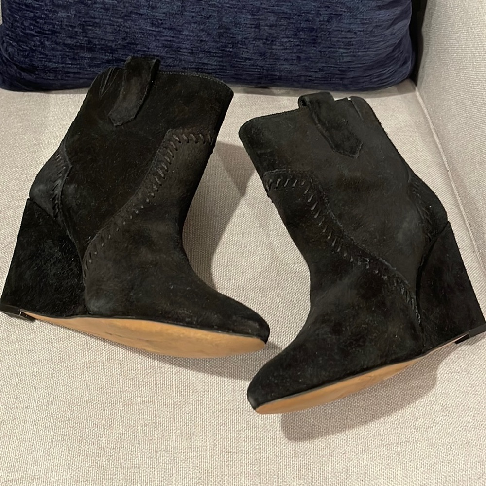 NWOT Rebecca Minkoff Black Suede Ankle Wedge Booties Size 8